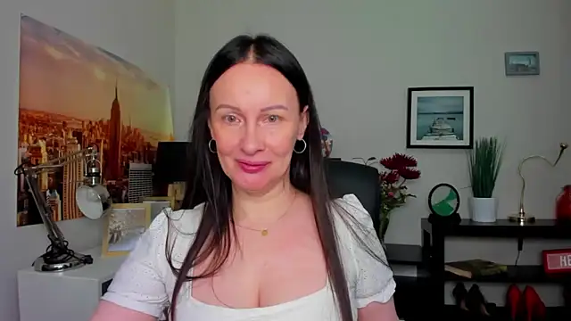 Velvet Jasmine online show from 12, 9, 2025