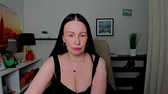 Velvet Jasmine online show from 25, 11, 2025