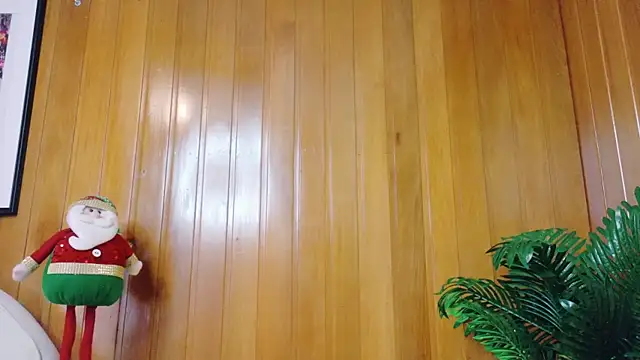 Zafiro Gem  online show from 1, 12, 2025