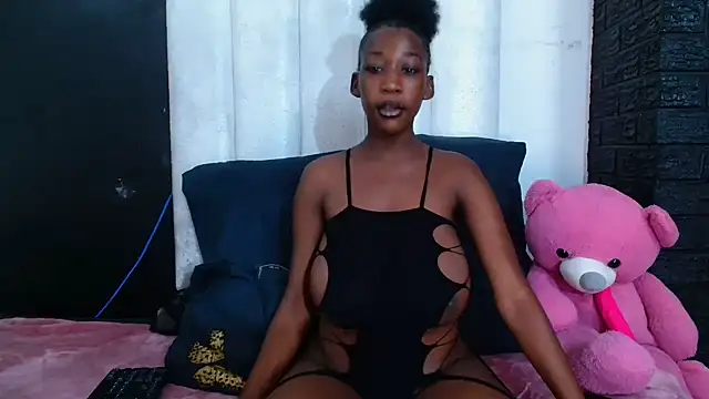 DarkQueen25x online show from 8, 3, 2026