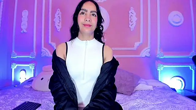 aitana johns online show from 19, 9, 2025