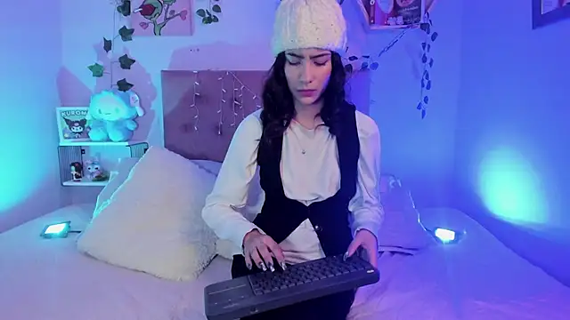 aitana johns online show from 17, 11, 2025