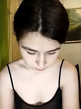 ToryTayler online show from 25, 11, 2025