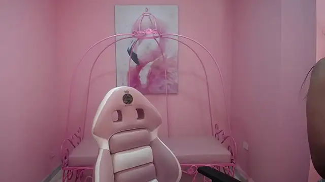 Isabella Mendez  online show from 23, 9, 2025