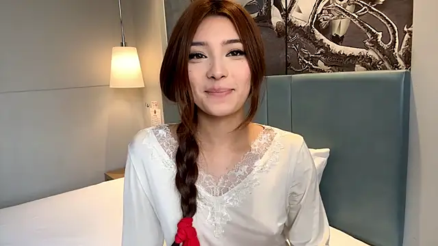 LaurelLeier online show from 23, 12, 2025