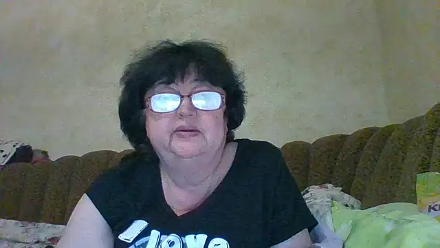 MilaSky5303 online show from 12, 11, 2025