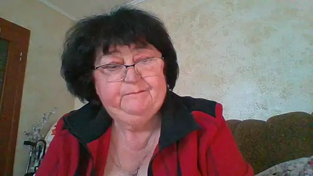 Snapshot of MilaSky5303 chatting on 3, 2, 2026 MilaSky5303 online show from 3, 2, 2026