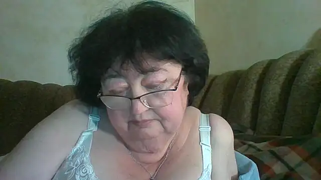 Snapshot of MilaSky5303 chatting on 15, 2, 2026 MilaSky5303 online show from 15, 2, 2026