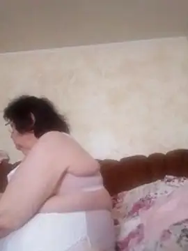 Snapshot of MilaSky5303 chatting on 18, 1, 2026 MilaSky5303 online show from 18, 1, 2026