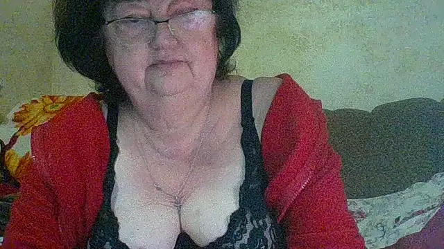 MilaSky5303 online show from 5, 1, 2026