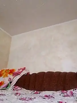 Snapshot of MilaSky5303 chatting on 19, 1, 2026 MilaSky5303 online show from 19, 1, 2026