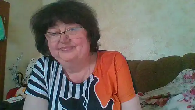 MilaSky5303 online show from 17, 12, 2025