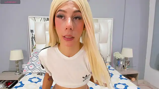 Darlyn tenderhot   online show from 8, 11, 2025