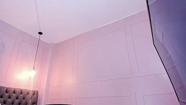 Briana 24 online show from 13, 10, 2025