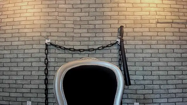 Briana 24 online show from 5, 12, 2025