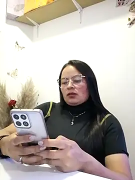 Snapshot of Daliz_Leon chatting on 23, 9, 2025 Daliz Leon online show from 23, 9, 2025