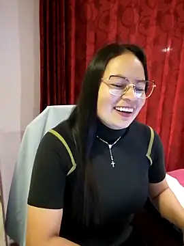 Snapshot of Daliz_Leon chatting on 29, 11, 2025 Daliz Leon online show from 29, 11, 2025