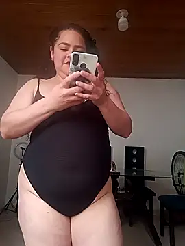 Snapshot of Miss_Adriana01 chatting on 19, 12, 2025 Miss Adriana01 online show from 19, 12, 2025