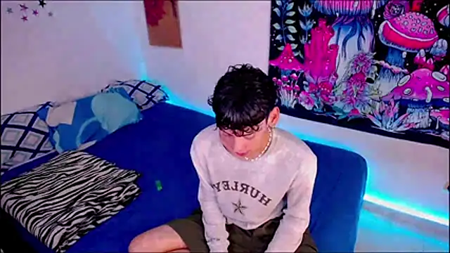 Thedoll ethan7 online show from 3, 6, 2026