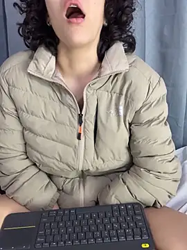 Snapshot of TeensNews18 chatting on 14, 2, 2026 TeensNews18 online show from 14, 2, 2026