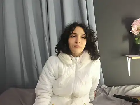 TeensNews18 online show from 2, 12, 2025