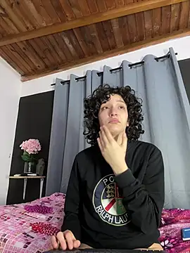 Snapshot of TeensNews18 chatting on 3, 3, 2026 TeensNews18 online show from 3, 3, 2026