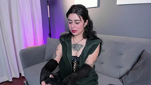 flower smith  online show from 1, 10, 2025