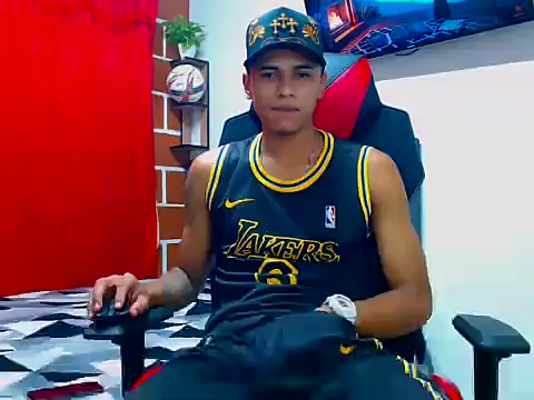 Snapshot of cristian_tayron1 chatting on 5, 7, 2026 cristian tayron1 online show from 5, 7, 2026
