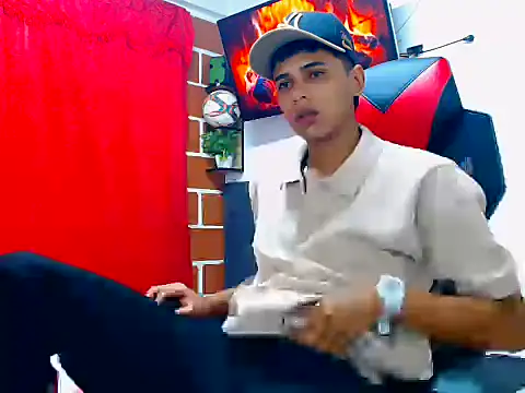 Snapshot of cristian_tayron1 chatting on 16, 6, 2026 cristian tayron1 online show from 16, 6, 2026