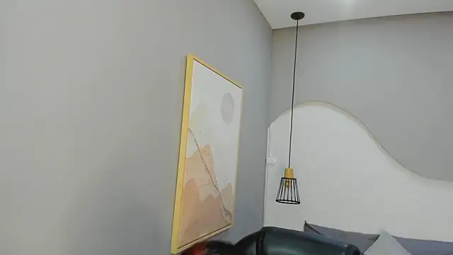 Julieth brown  online show from 18, 11, 2025