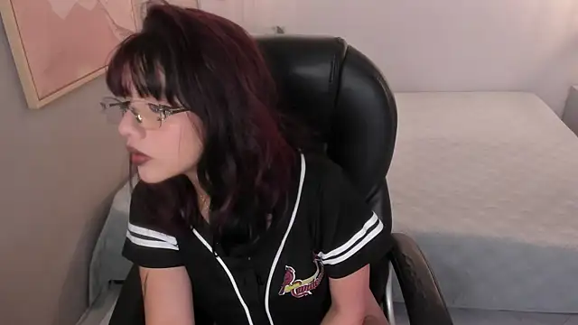 Julieth brown  online show from 12, 1, 2026