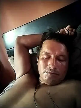 colombiano198720 online show from 28, 10, 2025