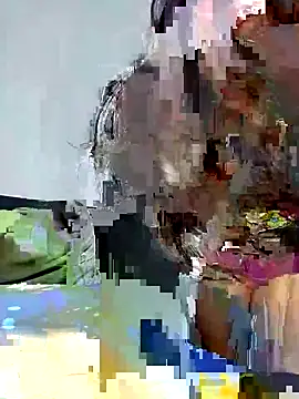 Snapshot of Banouti_23 chatting on 27, 9, 2025 Banouti 23 online show from 27, 9, 2025