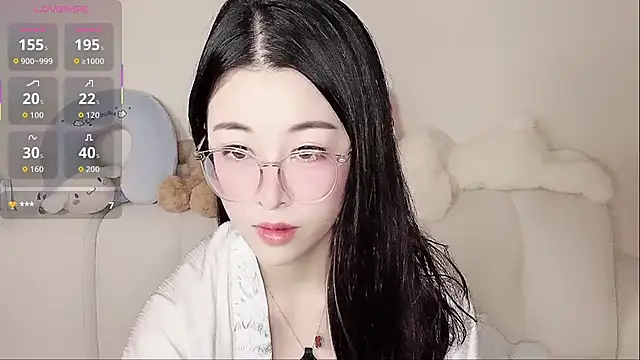 LuLu-Moon online show from 8, 11, 2025