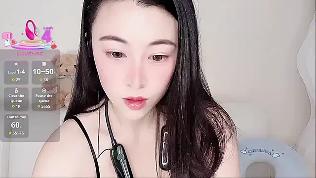 LuLu-Moon online show from 19, 9, 2025