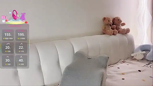 LuLu-Moon online show from 28, 9, 2025