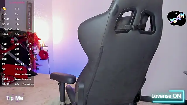 Snapshot of Adan_Oriol chatting on 17, 12, 2025 Adan Oriol online show from 17, 12, 2025