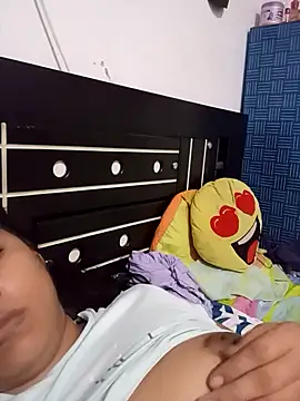 parejasexi0987 online show from 22, 11, 2025