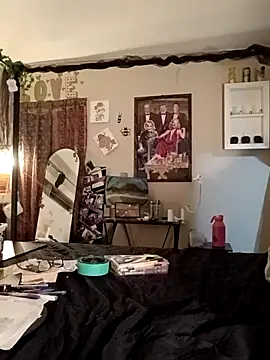 Bored Grandma online show from 28, 4, 2026
