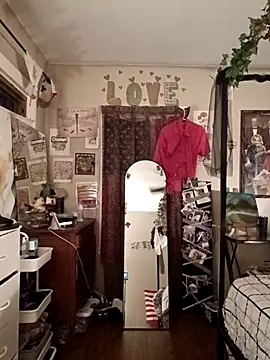 Bored Grandma online show from 27, 4, 2026