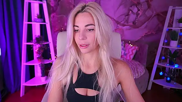 BellaRayyy online show from 9, 1, 2026