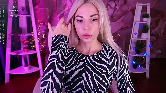 BellaRayyy online show from 7, 2, 2026