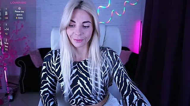 BellaRayyy online show from 9, 2, 2026