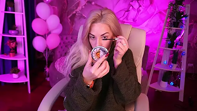 BellaRayyy online show from 25, 2, 2026