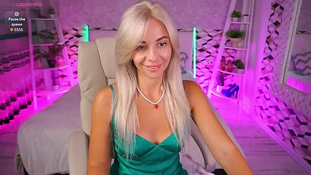 BellaRayyy online show from 21, 6, 2026