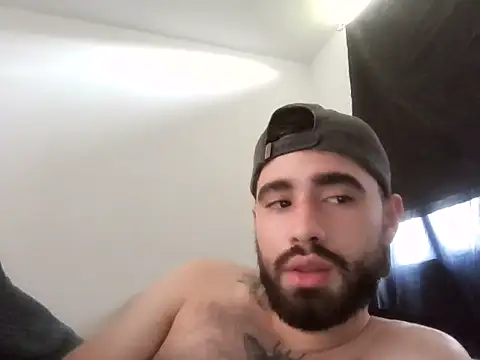 Snapshot of zack_sullivan22 chatting on 12, 10, 2025 zack sullivan22 online show from 12, 10, 2025