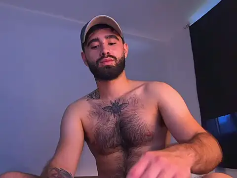 Snapshot of zack_sullivan22 chatting on 7, 10, 2025 zack sullivan22 online show from 7, 10, 2025