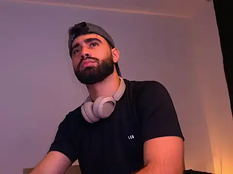 Snapshot of zack_sullivan22 chatting on 9, 10, 2025 zack sullivan22 online show from 9, 10, 2025