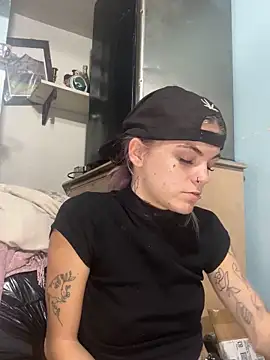 ittybittymeryssa online show from 18, 12, 2025