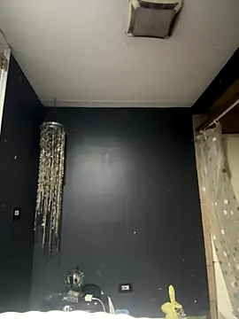 Snapshot of ittybittymeryssa chatting on 25, 11, 2025 ittybittymeryssa online show from 25, 11, 2025